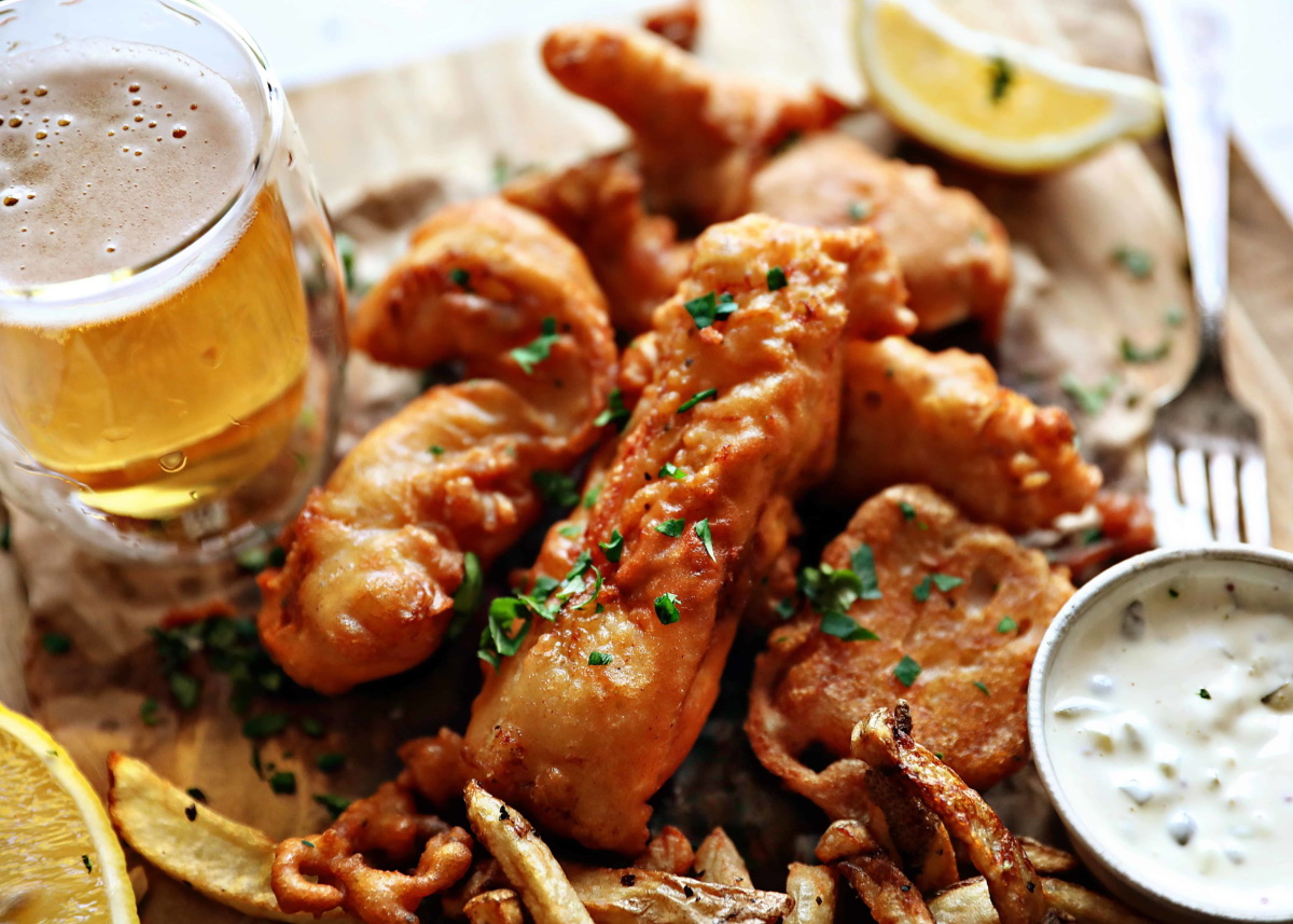 Crispy Battered Fish & Chips